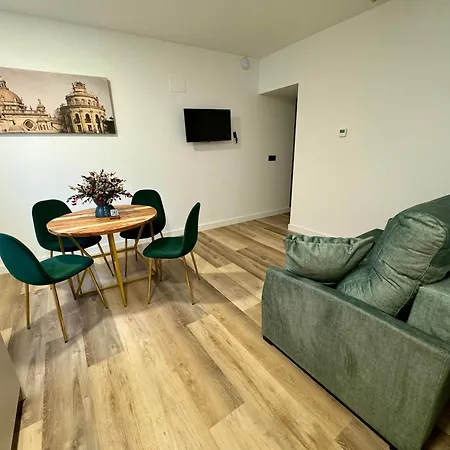 Solera Apartment